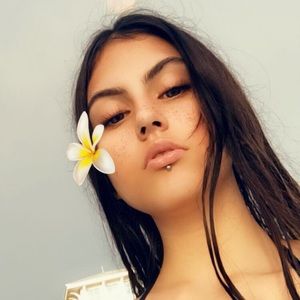 Meet your Posher, Jade